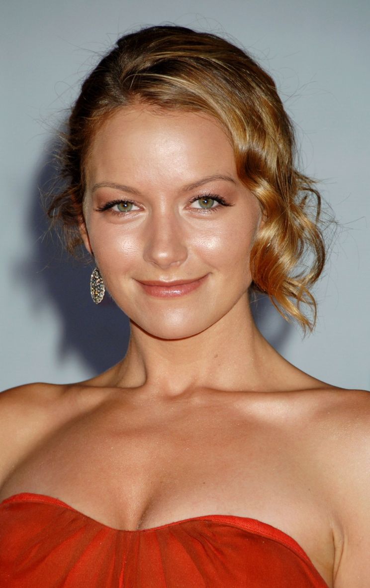 Becki Newton