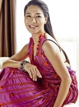 Belinda Lee photo