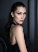 Bella Hadid photo