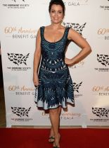 Bellamy Young #158738 picture (Portrait Medium)