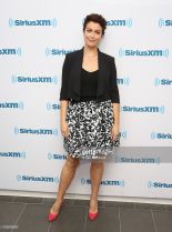 Bellamy Young #158753 picture (Portrait Medium)