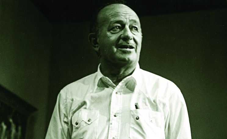 Ben Hecht