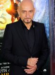 Ben Kingsley