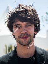 Ben Whishaw #46978 picture (Portrait Medium)