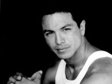 Benjamin Bratt