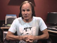 Benny Urquidez