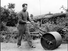 Bentley Mitchum