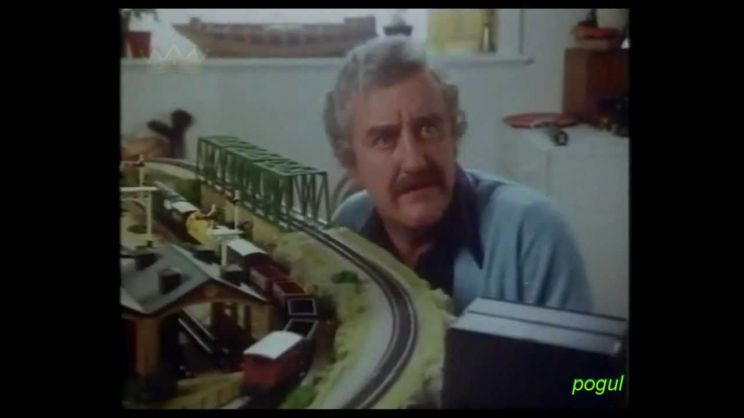 Bernard Cribbins