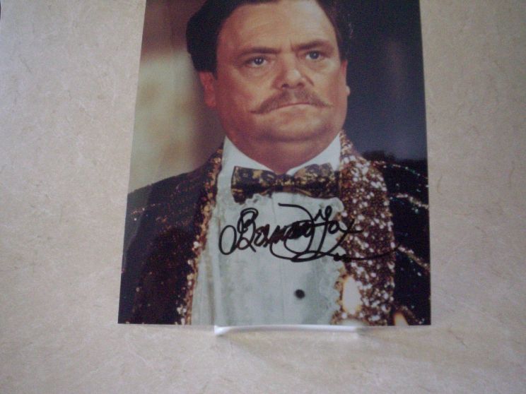 Bernard Fox