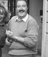 Bernard Hepton