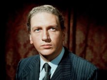 Bernard Hepton