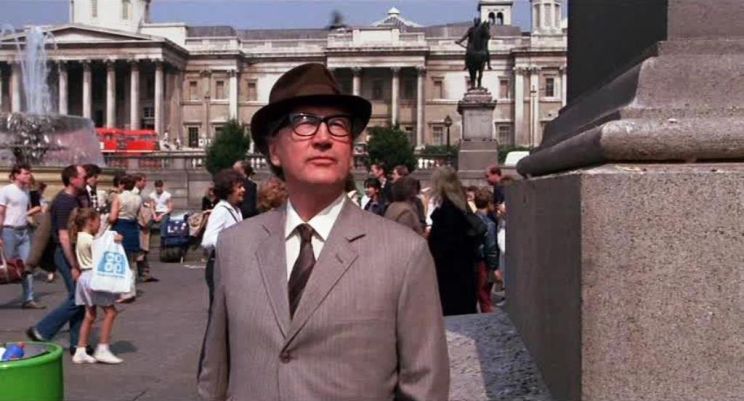 Bernard Hepton