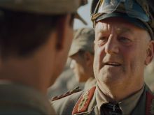 Bernard Hill photo