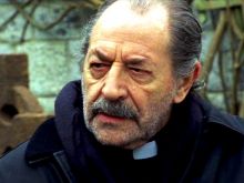 Bernard Kay