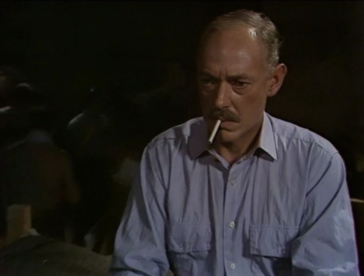 Bernard Kay