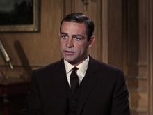 Bernard Lee