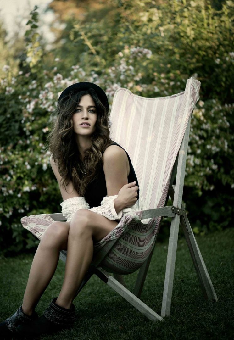 Berrak Tüzünataç