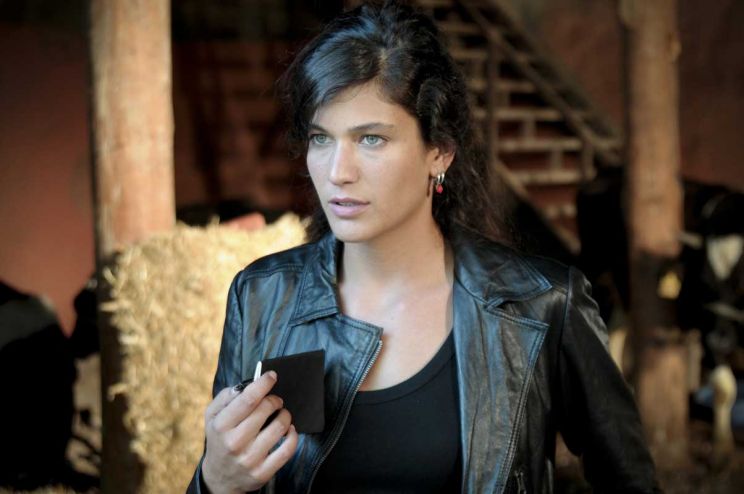 Berrak Tüzünataç