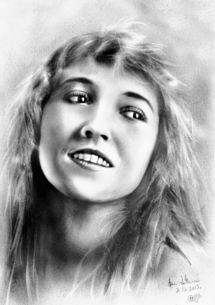 Bessie Love