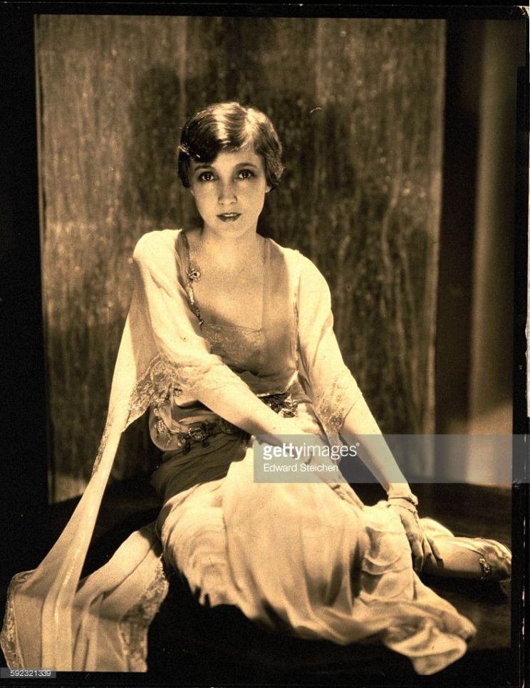 Bessie Love