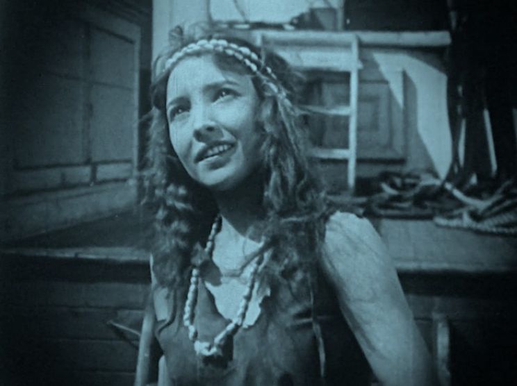 Bessie Love