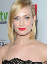 Beth Behrs