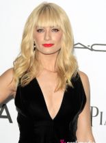 Beth Behrs