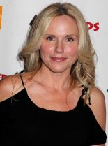 Beth Chamberlin