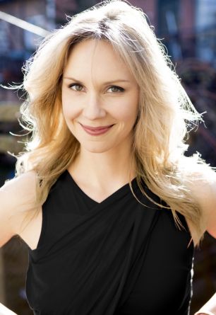 Beth Hoyt