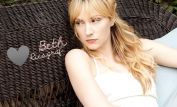 Beth Riesgraf