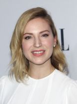 Beth Riesgraf photo