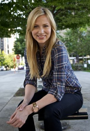 Beth Riesgraf