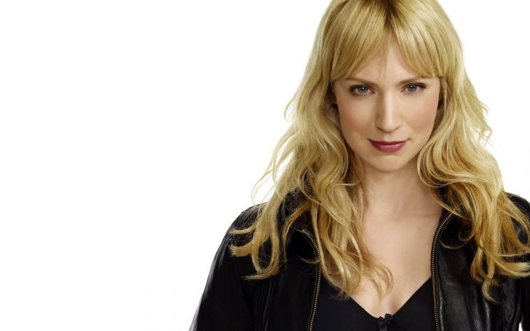 Beth Riesgraf
