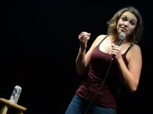 Beth Stelling