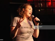 Beth Stelling