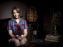 Beth Stelling