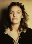 Beth Stelling