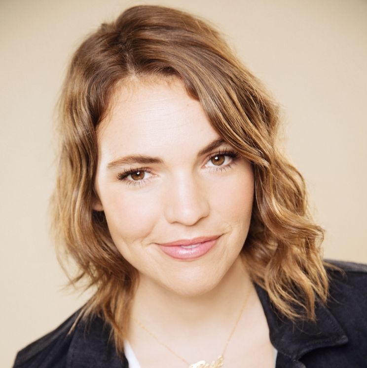 Beth Stelling