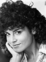 Betsy Russell