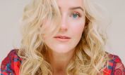 Betsy Wolfe