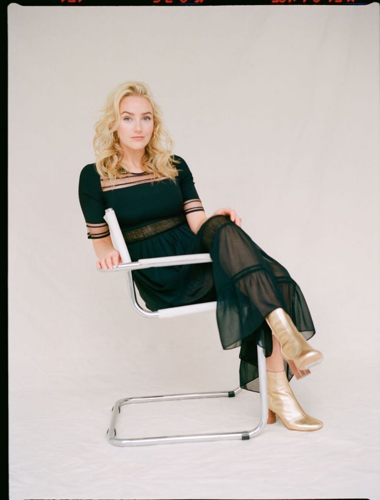 Betsy Wolfe