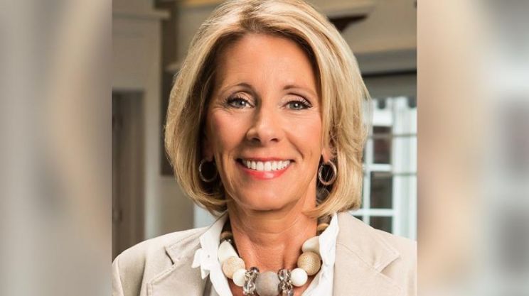 Betsy Woodruff