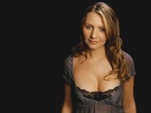 Beverley Mitchell