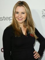 Beverley Mitchell photo