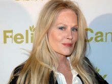 Beverly D'Angelo #164620 picture (Landscape Medium)