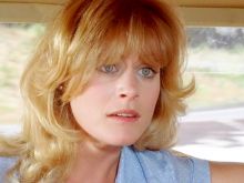 Beverly D'Angelo #164678 picture (Landscape Medium)