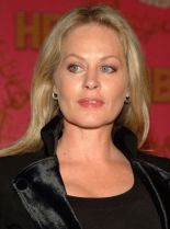Beverly D'Angelo #164680 picture (Portrait Medium)