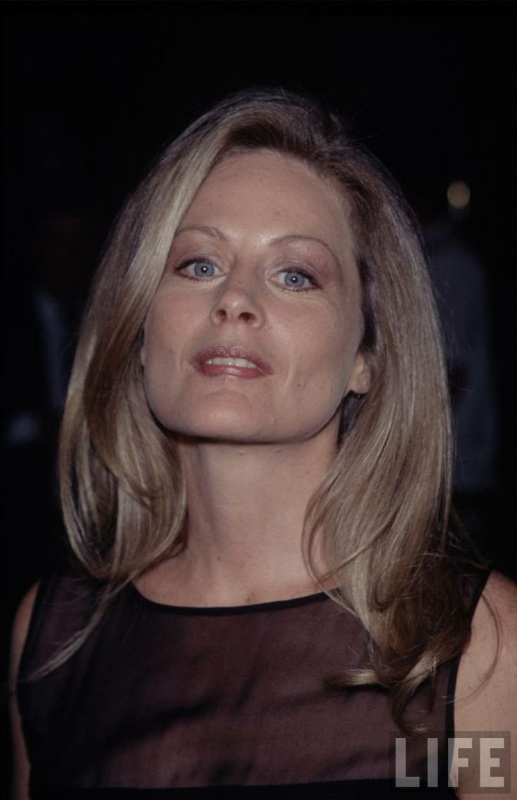 Beverly D'Angelo