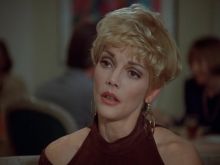 Beverly Leech