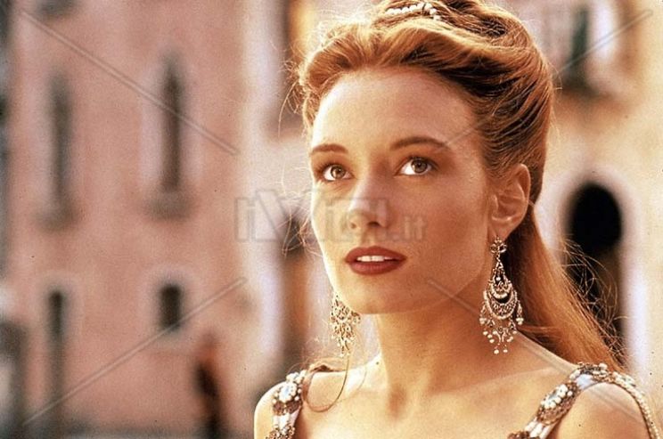 Beverly Longhurst